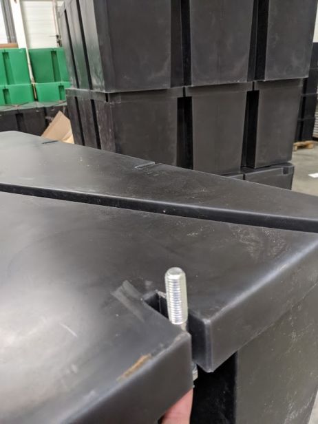 Platform float (green)