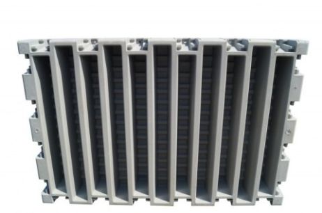 Modular low-sided platform