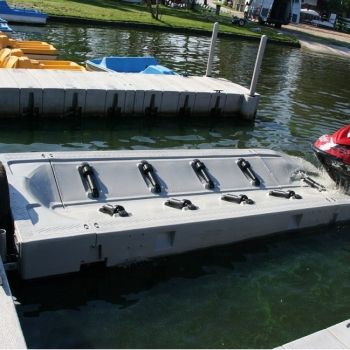 Access ramp for scooters/kayaks